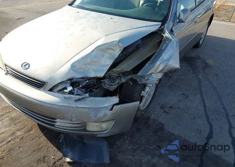 2000 Lexus Es 300 из США, поврежденный, VIN JT8BF28GXY5099458